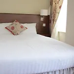 Hotel The Gate *