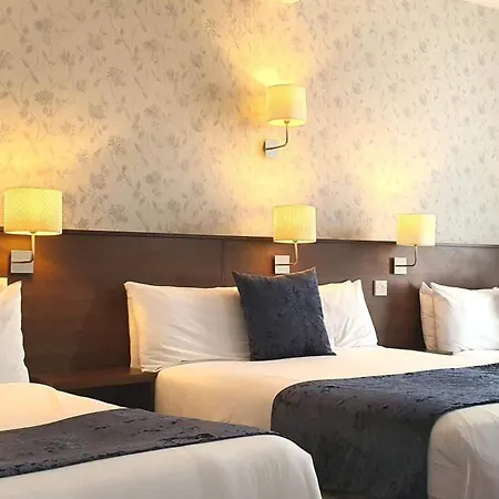 The Gate Hotel *